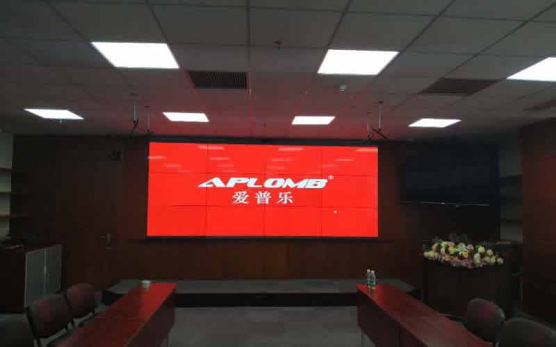 深圳南山科技园49寸液晶拼接屏案例